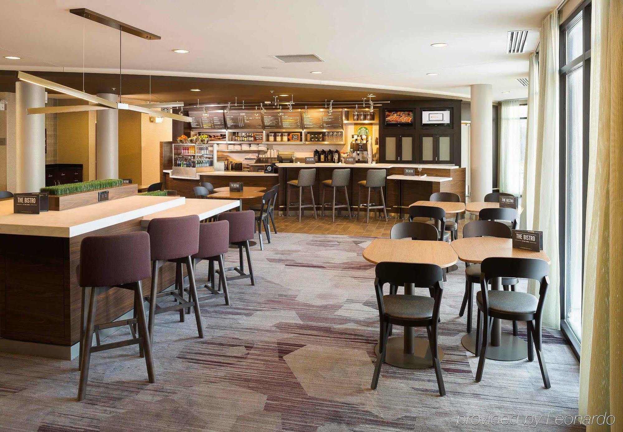 Courtyard By Marriott Су-Фолс Экстерьер фото